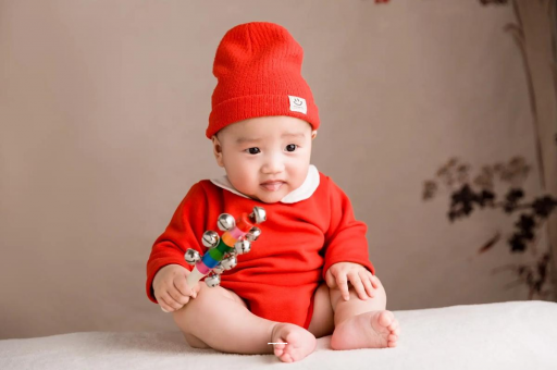 定州六个月宝宝总是摇头